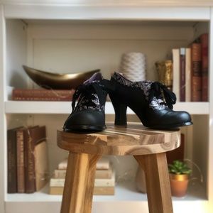 Dolce by Mojo Moxy Victorian Heels